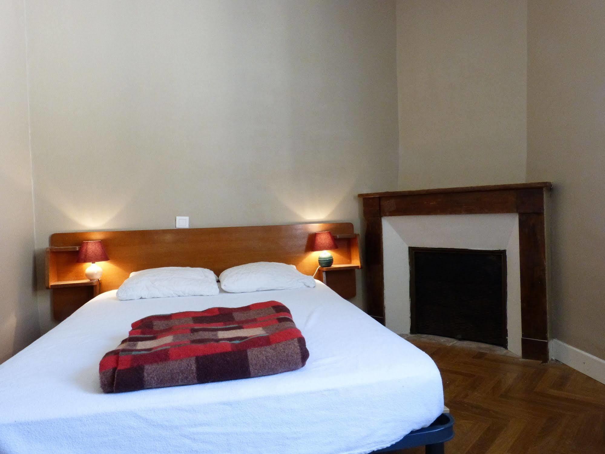 Le Refuge Du Cele Hotel Cabrerets Ngoại thất bức ảnh